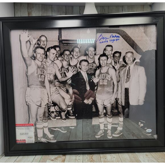 Autographed George Mikan 1953 NBA Champions Minneapolis Lakers Photo 16X20 W/COA